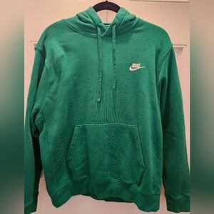 Nike Men's Green Hoodie